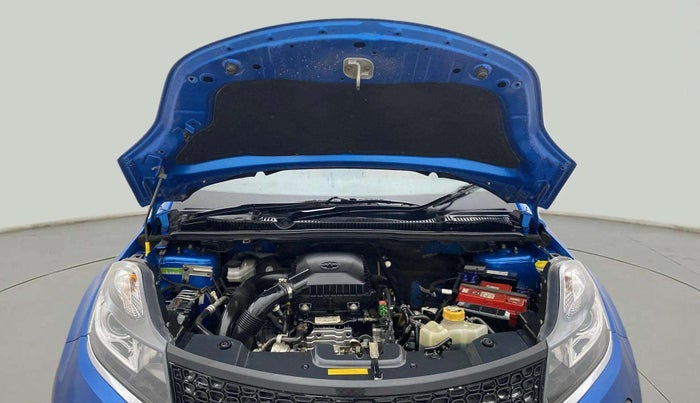 2018 Tata NEXON XZ PETROL, Petrol, Manual, 14,176 km, Open Bonet