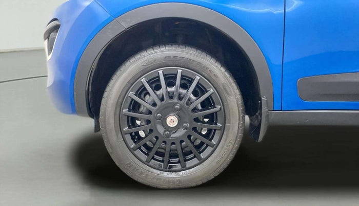 2018 Tata NEXON XZ PETROL, Petrol, Manual, 14,176 km, Left Front Wheel