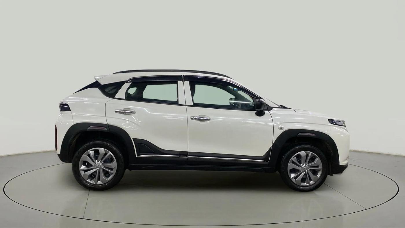 2024 Maruti FRONX SIGMA 1.2 MT, Petrol, Manual, 12,548 km, Right Side View