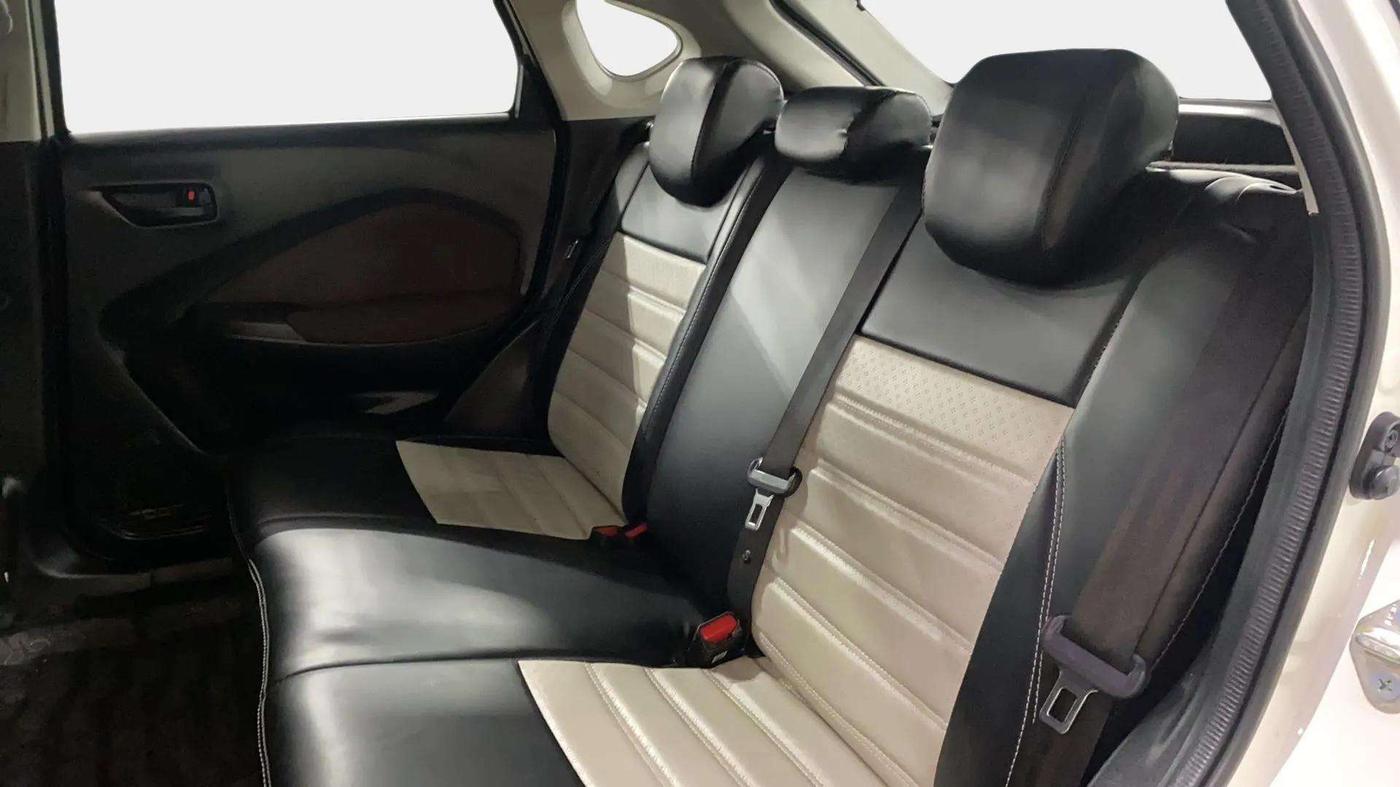 2024 Maruti FRONX SIGMA 1.2 MT, Petrol, Manual, 12,548 km, Right Side Rear Door Cabin
