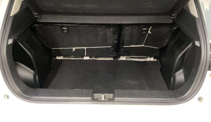 2024 Maruti FRONX SIGMA 1.2 MT, Petrol, Manual, 12,471 km, Boot Inside