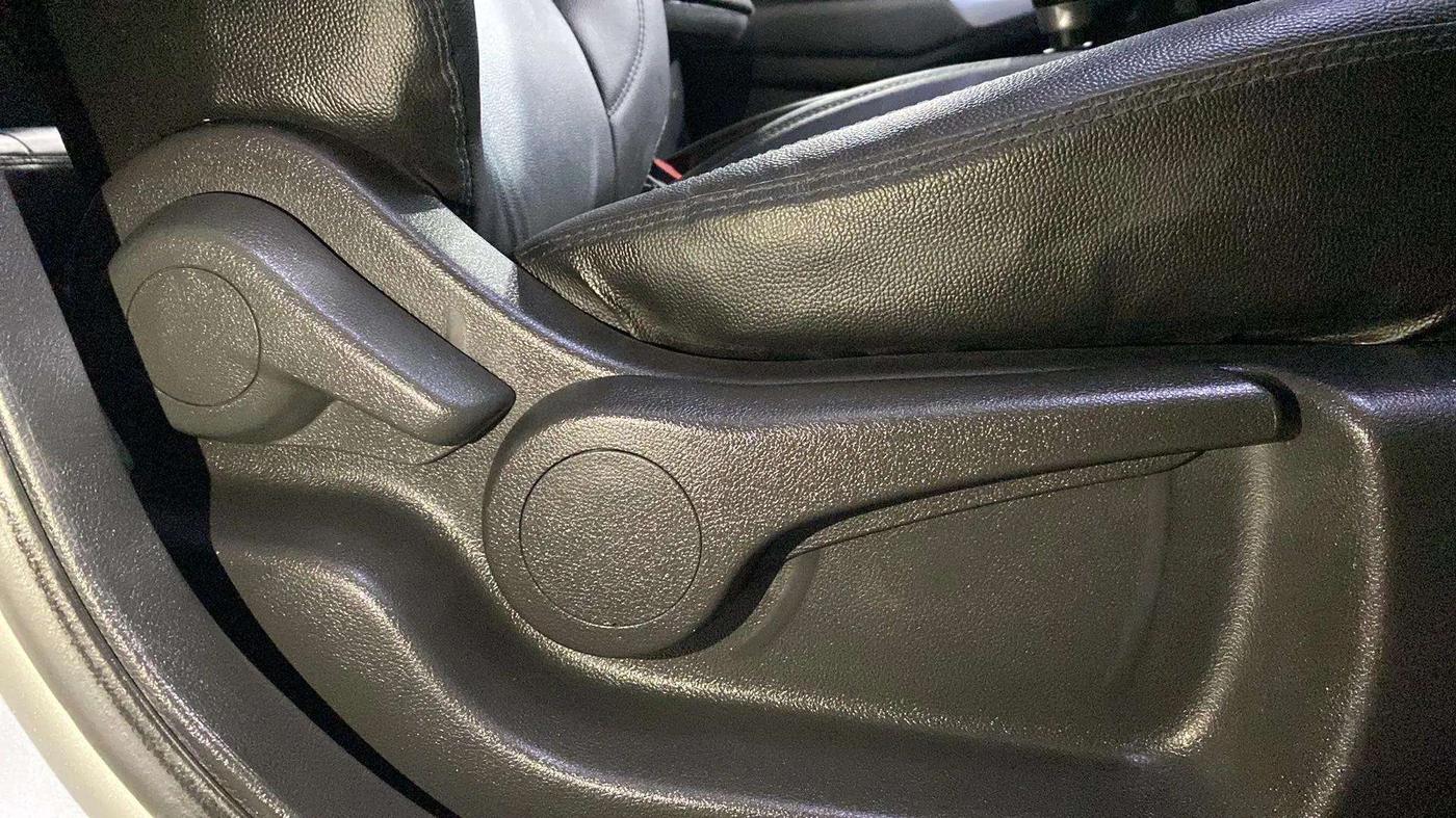 2019 Nissan Kicks XL DIESEL, Diesel, Manual, 46,606 km, Driver Side Adjustment Panel