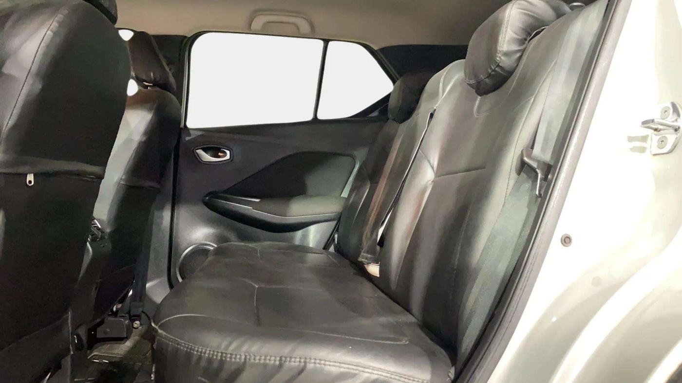 2019 Nissan Kicks XL DIESEL, Diesel, Manual, 46,606 km, Right Side Rear Door Cabin