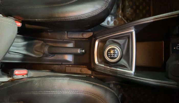 2019 Nissan Kicks XL DIESEL, Diesel, Manual, 46,606 km, Gear Lever