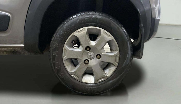 2017 Renault Kwid CLIMBER 1.0, CNG, Manual, 1,28,051 km, Left Rear Wheel