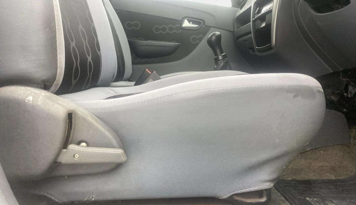 2016 Maruti Alto 800 LXI, Petrol, Manual, 70,806 km, Driver Side Adjustment Panel
