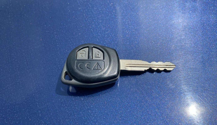 2021 Maruti S Cross SIGMA 1.5, Petrol, Manual, 72,367 km, Key Close Up