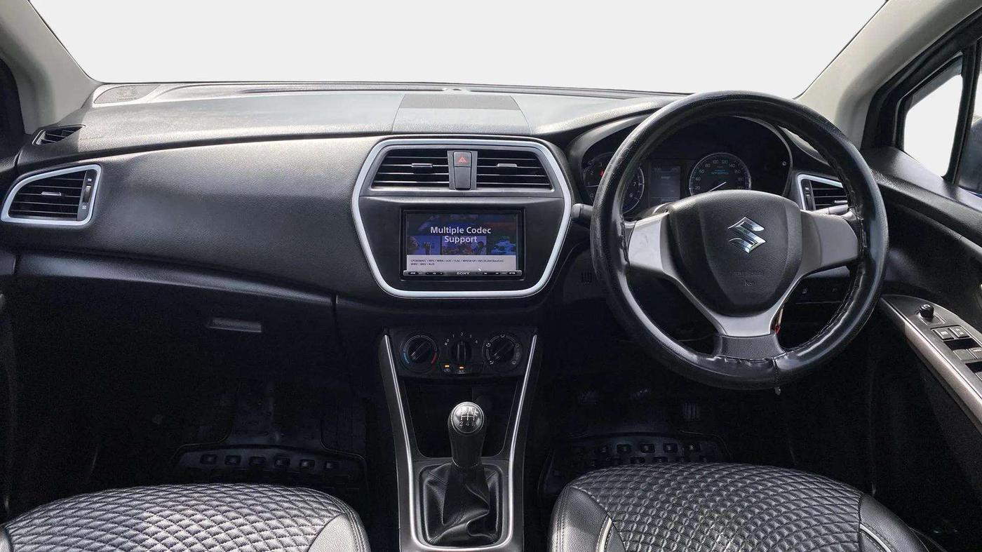 2021 Maruti S Cross SIGMA 1.5, Petrol, Manual, 72,389 km, Dashboard