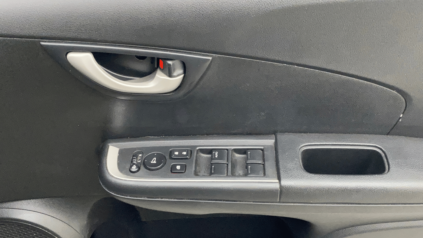 2016 Honda BR-V 1.5L I-VTEC V CVT, Petrol, Automatic, 49,729 km, Driver Side Door Panels Control