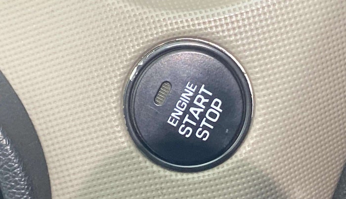 2015 Hyundai Grand i10 ASTA AT 1.2 KAPPA VTVT, Petrol, Automatic, 60,158 km, Keyless Start/ Stop Button