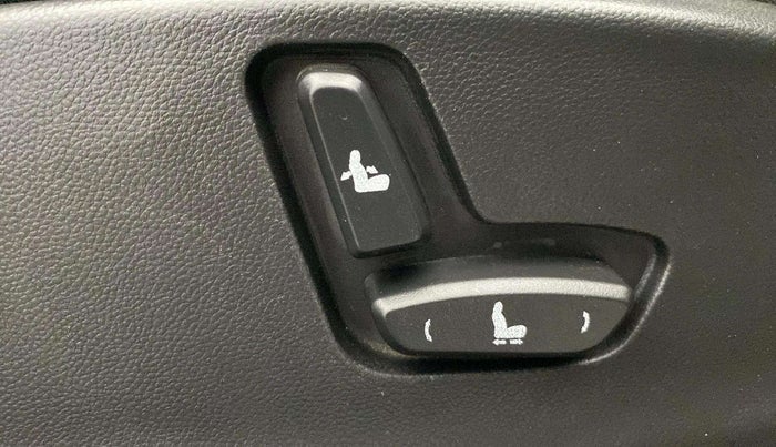 2019 MG HECTOR SHARP 1.5 DCT PETROL, Petrol, Automatic, 88,941 km, Driver Side Adjustment Panel