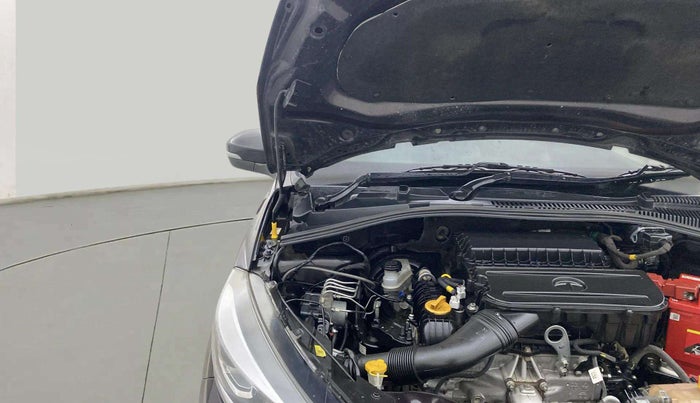 2022 Tata Tiago XZ PLUS CNG, CNG, Manual, 64,763 km, Engine View - Right