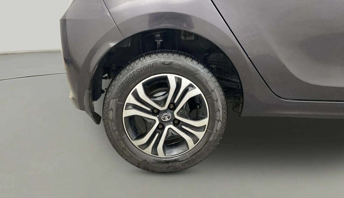 2022 Tata Tiago XZ PLUS CNG, CNG, Manual, 64,763 km, Right Rear Wheel