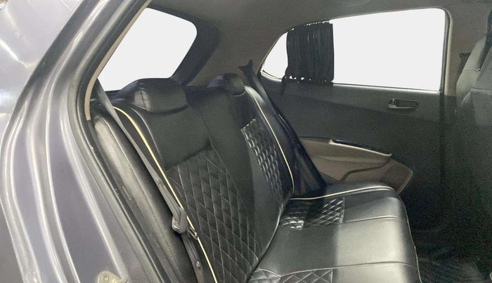 2019 Hyundai Grand i10 SPORTZ 1.2 KAPPA VTVT, CNG, Manual, 85,579 km, Right Side Rear Door Cabin