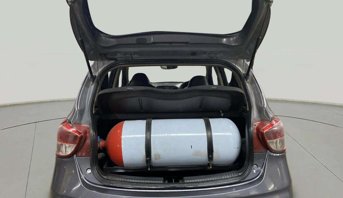 2019 Hyundai Grand i10 SPORTZ 1.2 KAPPA VTVT, CNG, Manual, 85,579 km, Boot Inside