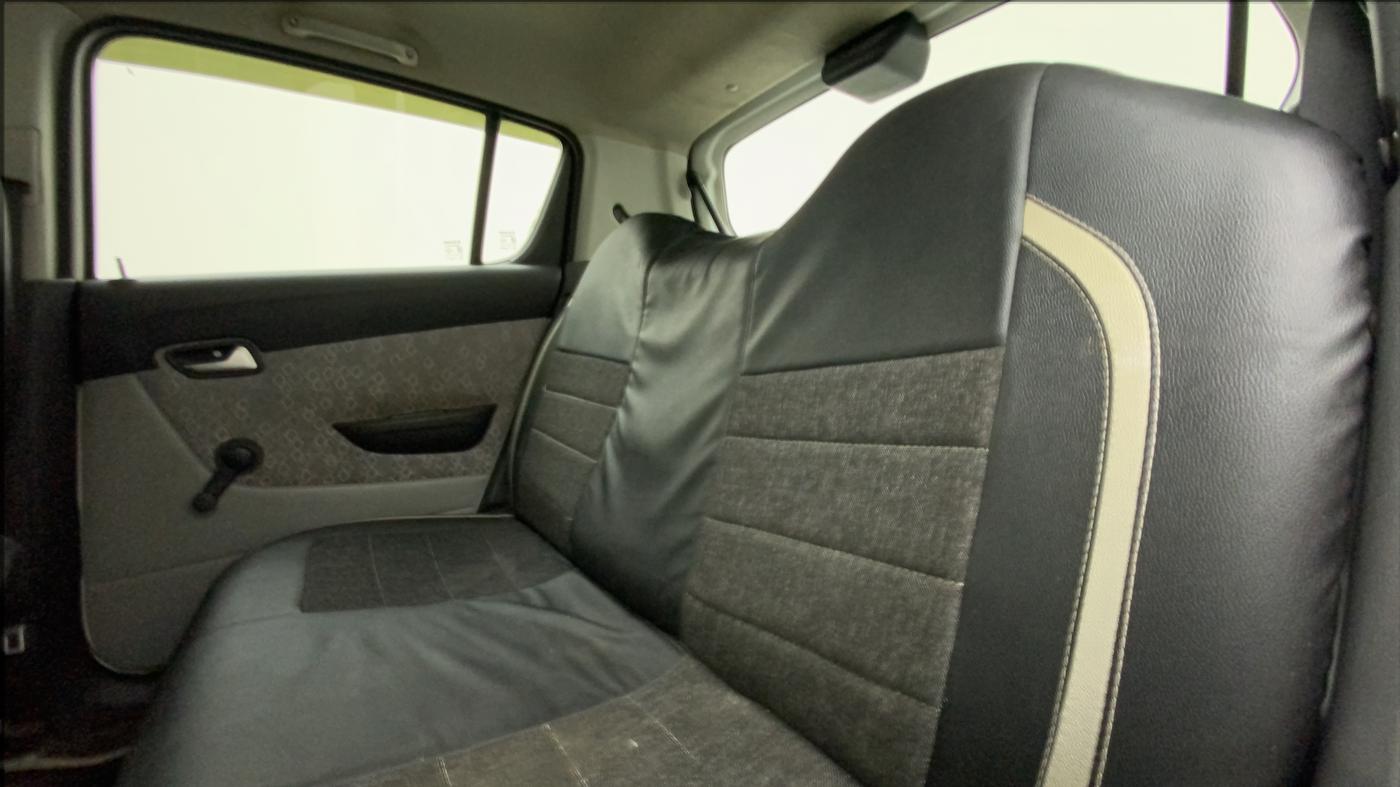 2016 Maruti Alto 800 LXI, Petrol, Manual, 32,396 km, Right Side Rear Door Cabin