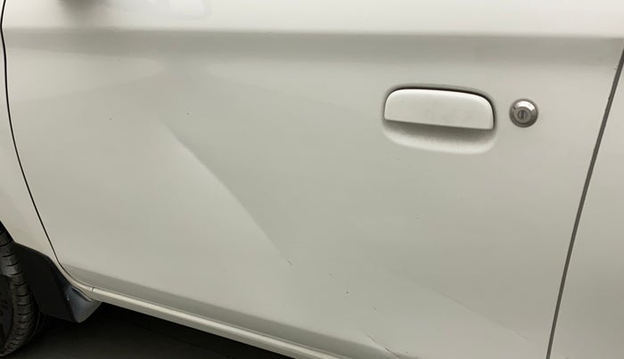 2016 Maruti Alto 800 LXI, Petrol, Manual, 32,396 km, Front passenger door - Slightly dented