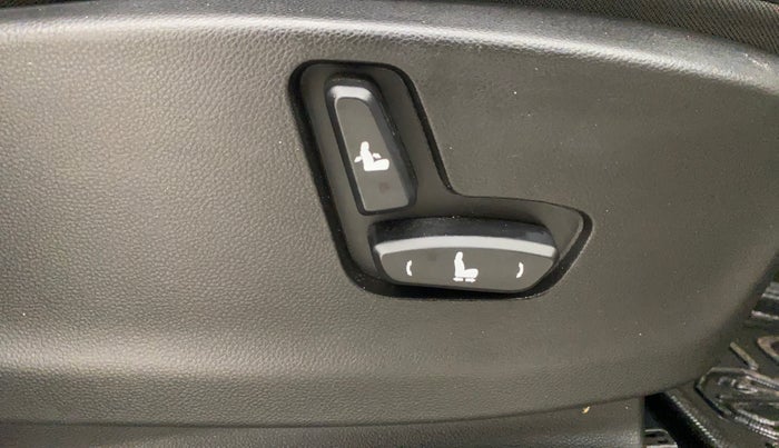 2021 MG HECTOR SHARP 1.5 DCT PETROL, Petrol, Automatic, 45,442 km, Driver Side Adjustment Panel