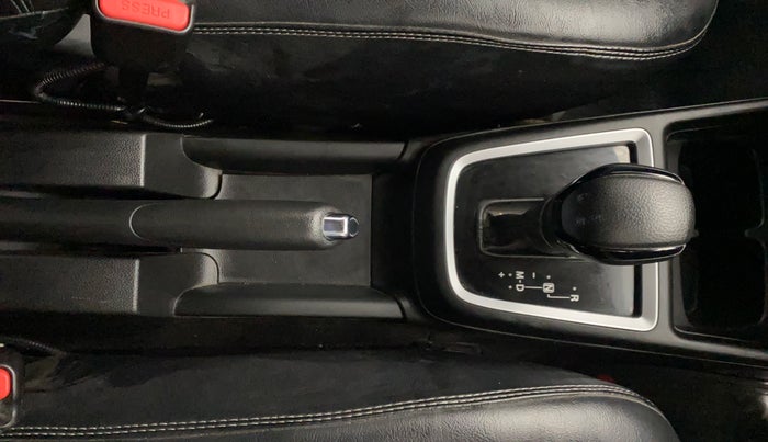 2022 Maruti Swift VXI AMT, Petrol, Automatic, 33,676 km, Gear Lever