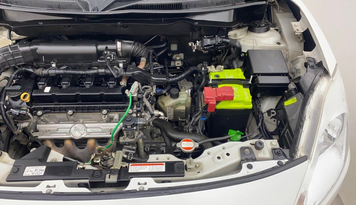 2022 Maruti Swift VXI AMT, Petrol, Automatic, 33,676 km, Engine View - Left