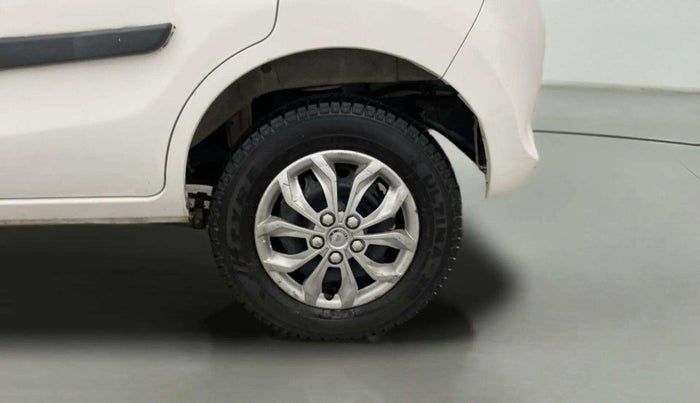 2016 Maruti Alto 800 LXI, Petrol, Manual, 37,237 km, Left Rear Wheel