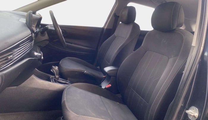 2021 Hyundai NEW I20 SPORTZ 1.2 AT, Petrol, Automatic, 86,966 km, Right Side Front Door Cabin