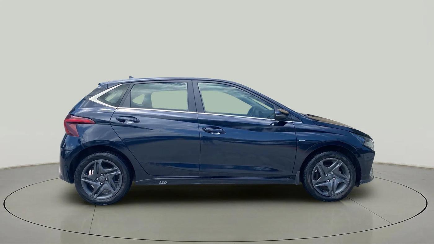 2021 Hyundai NEW I20 SPORTZ 1.2 AT, Petrol, Automatic, 86,966 km, Right Side View