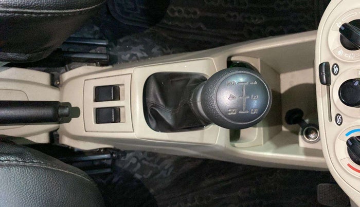 2022 Maruti Alto VXI, Petrol, Manual, 13,117 km, Gear Lever