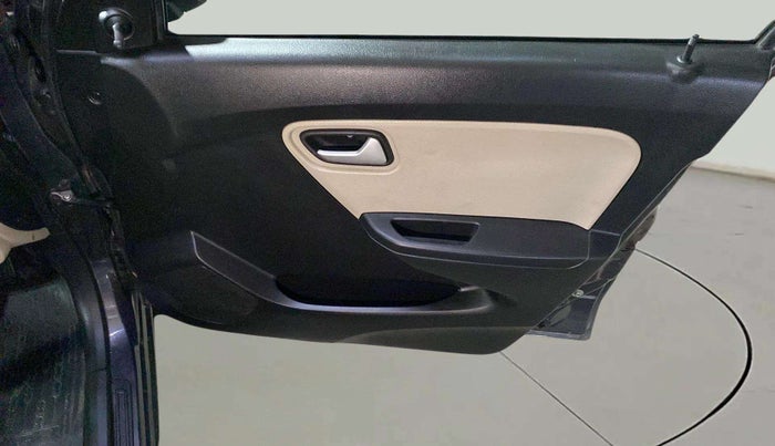 2022 Maruti Alto VXI, Petrol, Manual, 13,117 km, Driver Side Door Panels Control