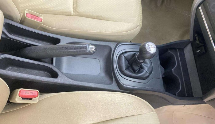 2019 Honda City 1.5L I-VTEC SV, Petrol, Manual, 92,887 km, Gear Lever