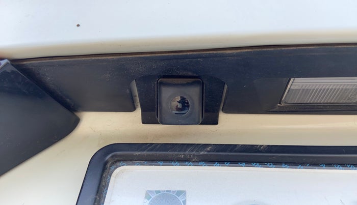 2024 Maruti Ciaz ZETA AT 1.5  SHVS PETROL, Petrol, Automatic, 24,797 km, Parking Camera