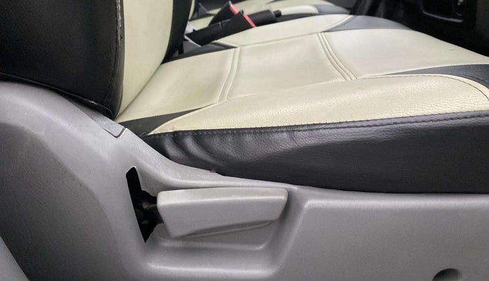 2014 Maruti Alto K10 VXI, Petrol, Manual, 19,048 km, Driver Side Adjustment Panel