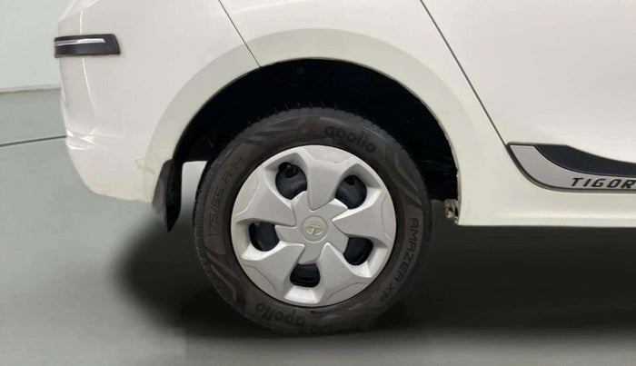 2022 Tata TIGOR XM CNG, CNG, Manual, 28,690 km, Right Rear Wheel
