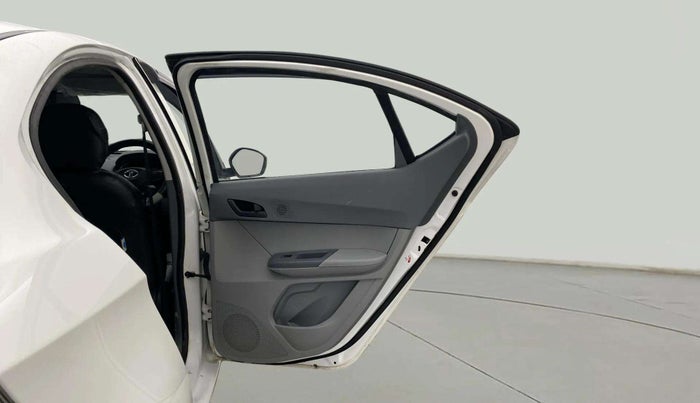 2022 Tata TIGOR XM CNG, CNG, Manual, 28,690 km, RHS Rear Door