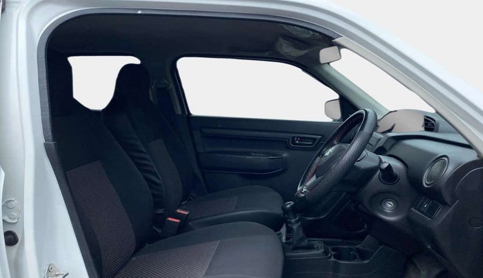 2023 Maruti S PRESSO VXI, Petrol, Manual, 37,742 km, Right Side Front Door Cabin