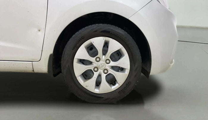 2018 Hyundai Xcent S 1.2, Petrol, Manual, 1,00,881 km, Right Front Wheel