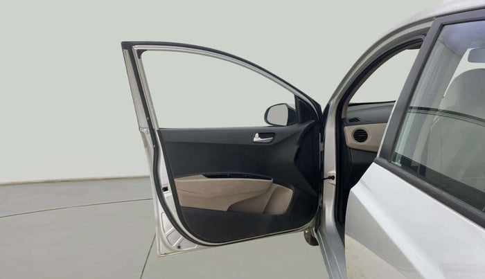 2018 Hyundai Xcent S 1.2, Petrol, Manual, 1,00,881 km, LHS Front Door