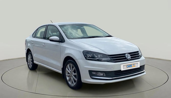 2017 Volkswagen Vento HIGHLINE PLUS 1.5 AT 16 ALLOY, Diesel, Automatic, 98,953 km, Right Front Diagonal