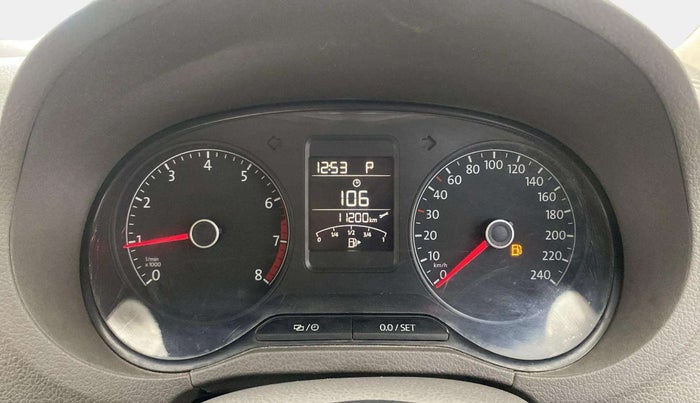 2016 Volkswagen Vento HIGHLINE PETROL AT, Petrol, Automatic, 68,316 km, Odometer Image