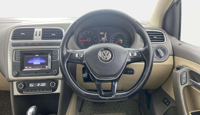 2016 Volkswagen Vento HIGHLINE PETROL AT, Petrol, Automatic, 68,316 km, Steering Wheel Close Up