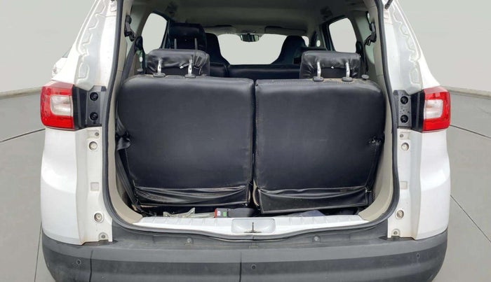 2023 Renault TRIBER RXT, Petrol, Manual, 32,752 km, Boot Inside
