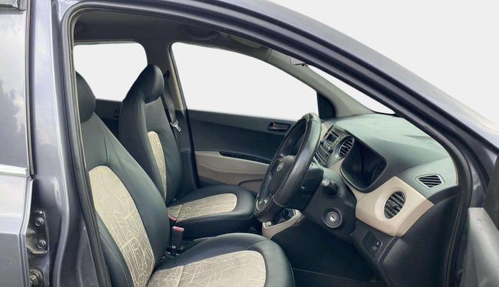 2015 Hyundai Grand i10 MAGNA 1.2 KAPPA VTVT, Petrol, Manual, 1,13,791 km, Right Side Front Door Cabin