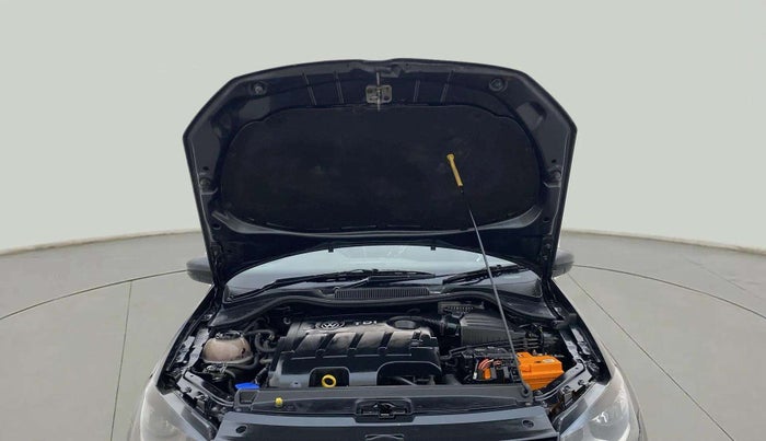 2018 Volkswagen Polo HIGHLINE PLUS 1.5 16 ALLOY, Diesel, Manual, 81,262 km, Open Bonet