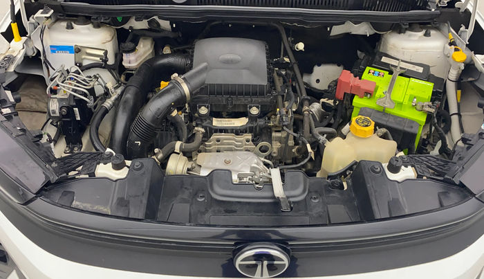 2024 Tata NEXON FEARLESS + SUNROOF DCA DUAL TONE 1.2 PETROL, Petrol, Automatic, 16,874 km, Engine View