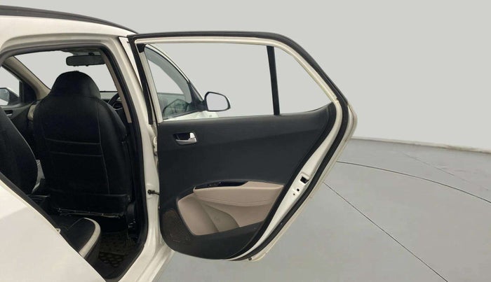 2018 Hyundai Grand i10 SPORTZ (O) AT 1.2 KAPPA VTVT, Petrol, Automatic, 49,230 km, RHS Rear Door