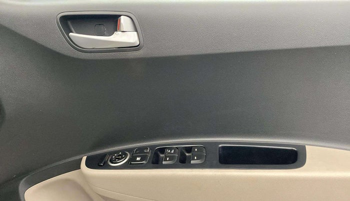 2018 Hyundai Grand i10 SPORTZ (O) AT 1.2 KAPPA VTVT, Petrol, Automatic, 49,230 km, Driver Side Door Panels Control
