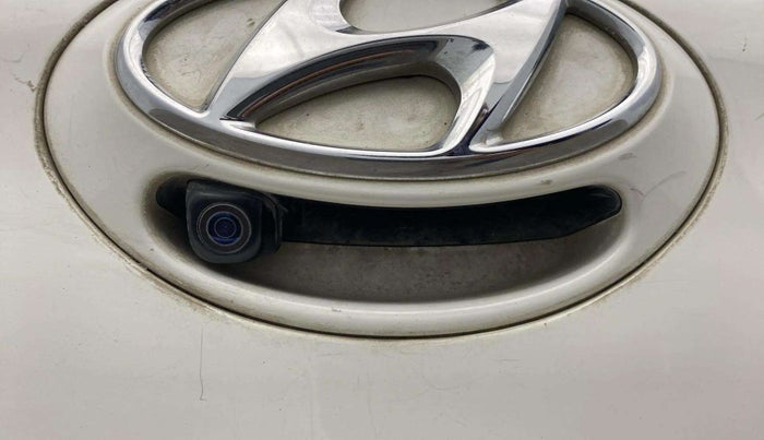 2018 Hyundai Grand i10 SPORTZ (O) AT 1.2 KAPPA VTVT, Petrol, Automatic, 49,230 km, Parking Camera