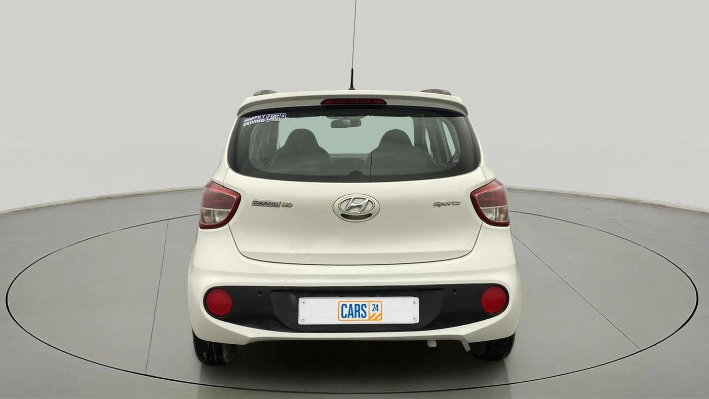 2018 Hyundai Grand i10 SPORTZ (O) AT 1.2 KAPPA VTVT, Petrol, Automatic, 49,230 km, Back/Rear