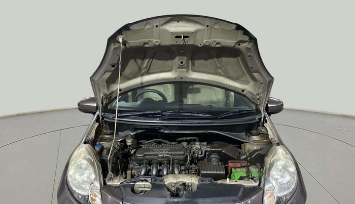 2014 Honda Brio VX MT, Petrol, Manual, 28,414 km, Open Bonet