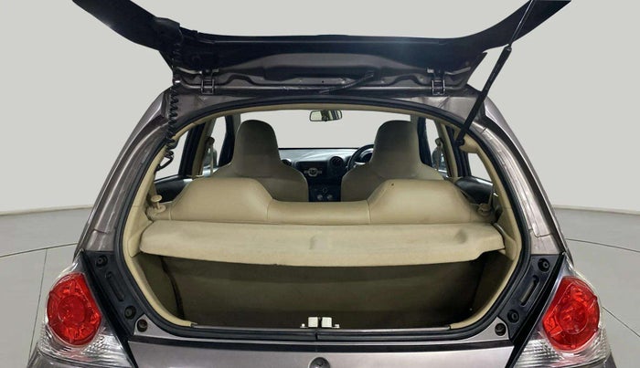 2014 Honda Brio VX MT, Petrol, Manual, 28,414 km, Boot Open Zoomed View